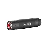 Ledlenser T² taktische LED Taschenlampe, 240 Lumen, Leuchtweite 180m, robustes...